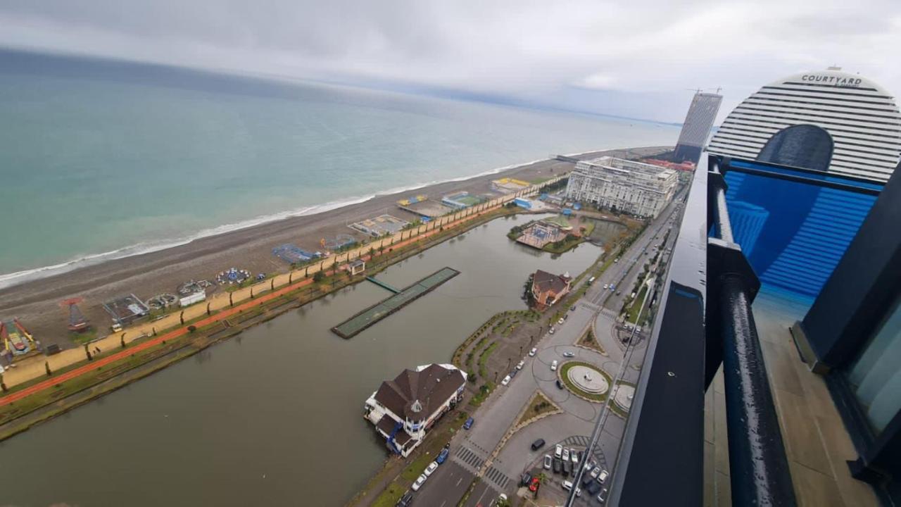 Orbi City Batumi Esterno foto